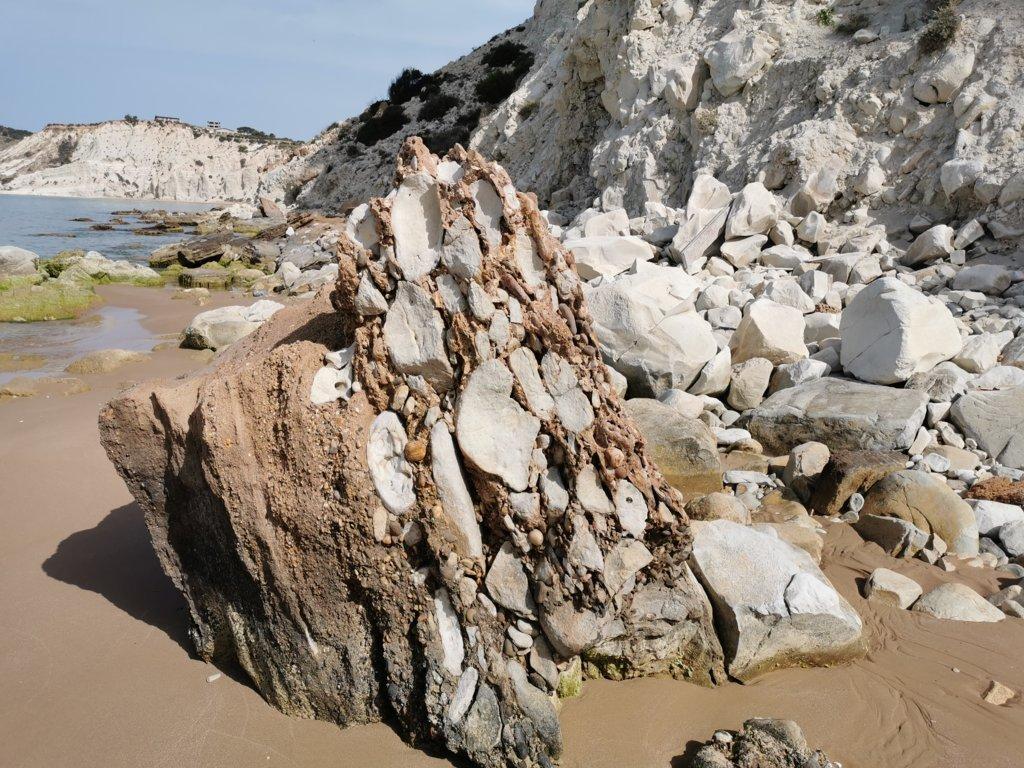 REALMOTE - SCALA DEI TURCHI CENTRO - Particolarità dell'affioramento roccioso